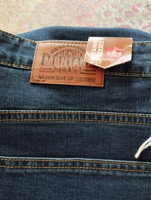 Джинсы.    45 размера