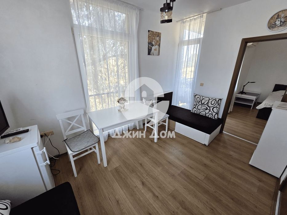 Продава се Двустаен апартамент в к.к. Слънчев бряг - 51 кв.м за 600 €/кв.м - Снимка #1