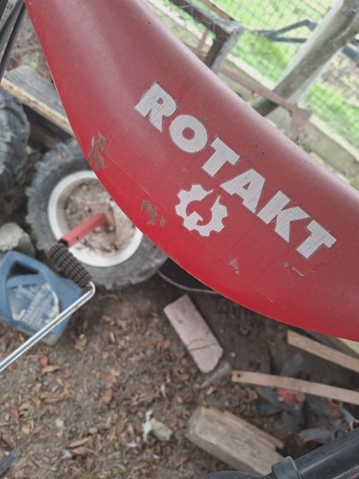 Vând utilaje agricole