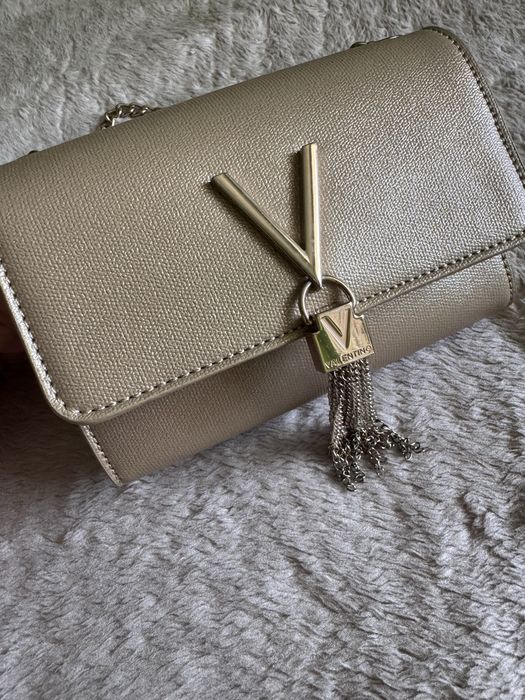 Златиста чанта VALENTINO di Mario Valentino