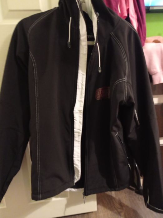 Совтшел яке TEE JAYS