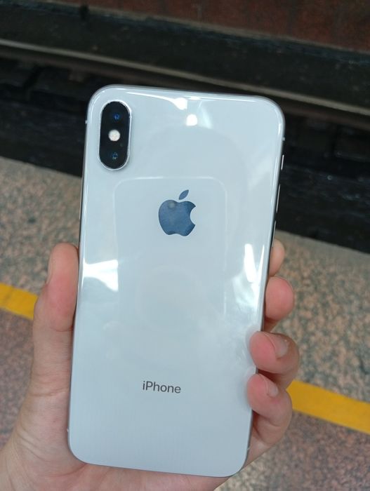 iPhone X 256 xotira