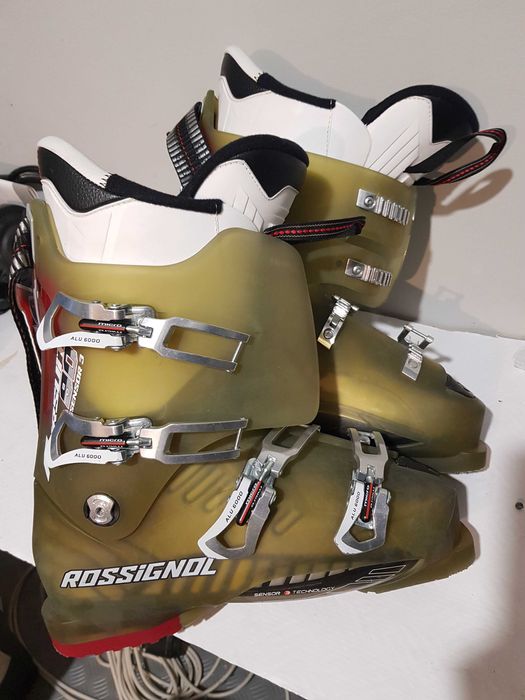 Ски 2 чифта и ски обувки размер 330мм, 28.5