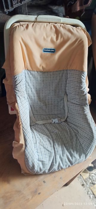 Детско столче за кола