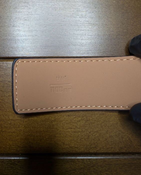 LV belt black 110 cm