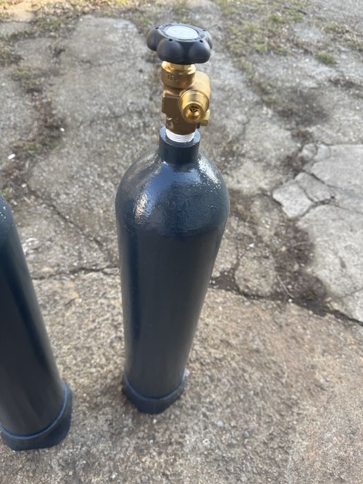 Бутилка за co2-въглероден двуокис