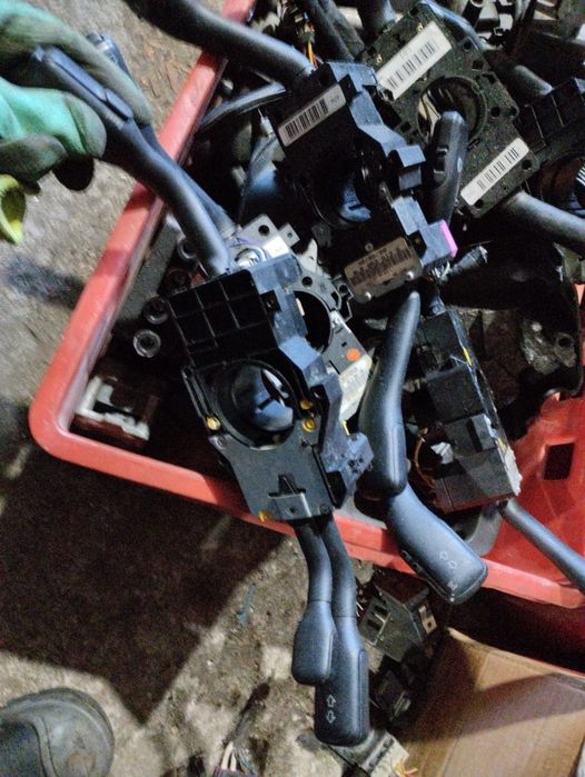 Гитара на АудиА4,Фольксваген В5 их Германии