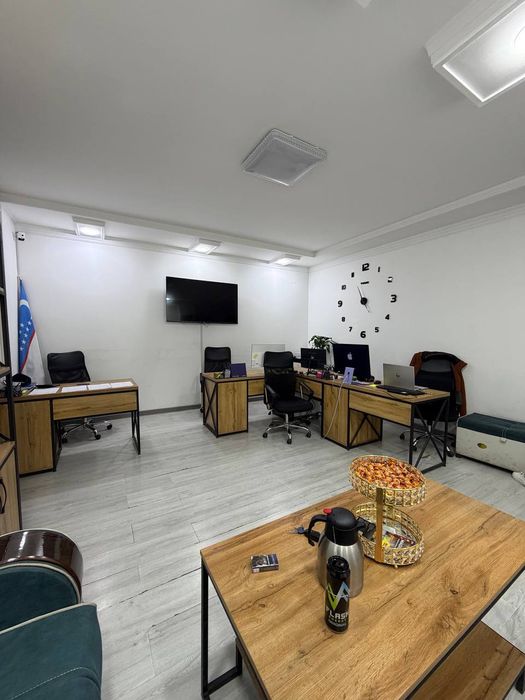 Улица Бабур Ор-р: Piramit Tower Евро нежилое помещение 1-линия 85кв.м