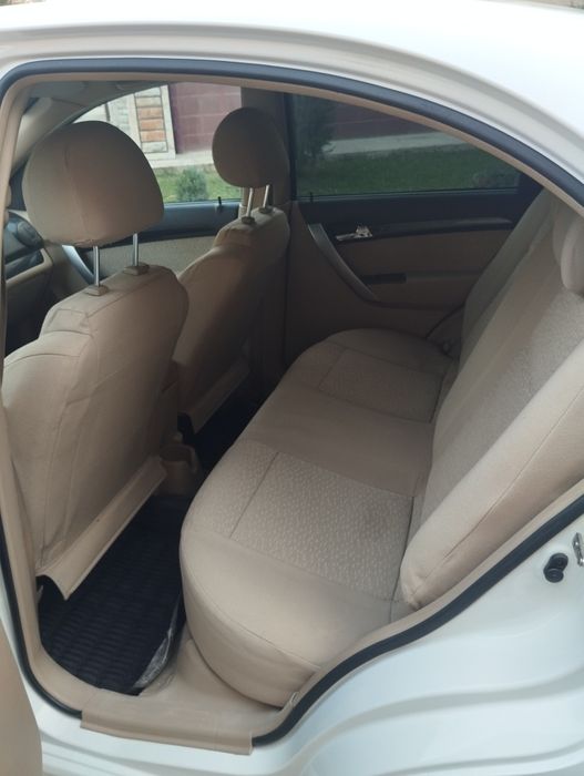 Nexia 3 2017 yil 176 min yurgan arendagayam beriladi