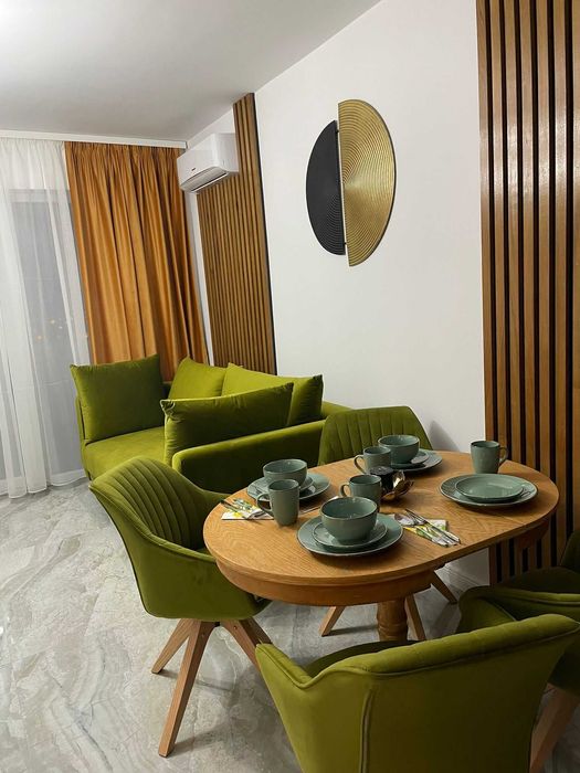 Inchiriez ap. 2 camere ,str. Onestilor