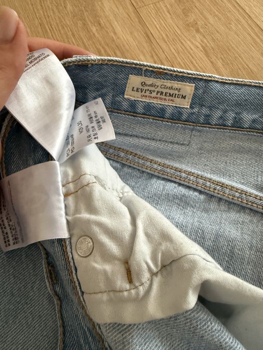 Джинсы LEVIS 501
