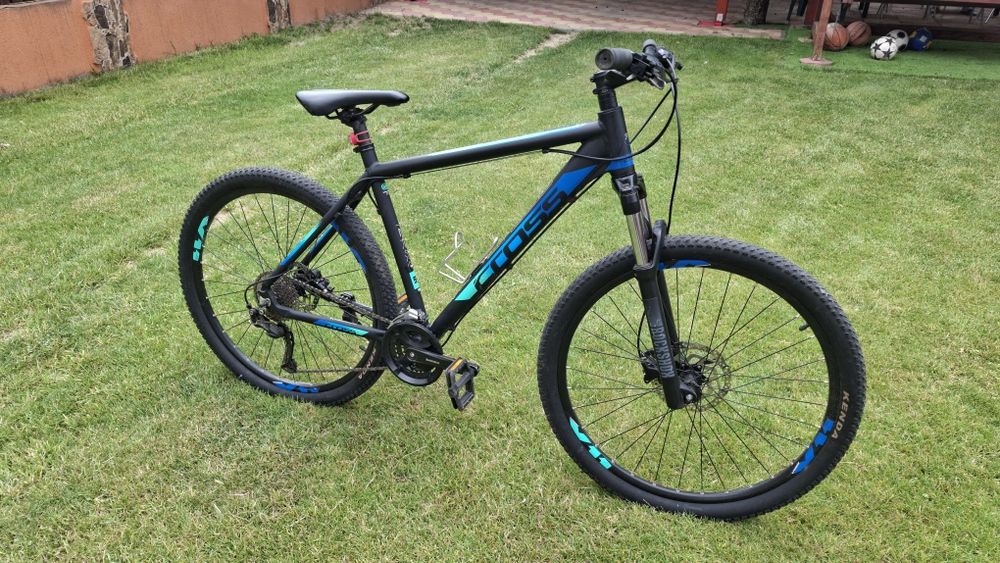 Cross grx 9 2024