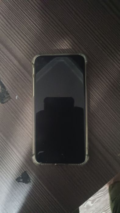 Продам айфон 7 хорошо