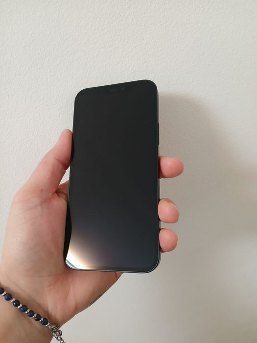 Vând Iphone 12 64 Impecabil