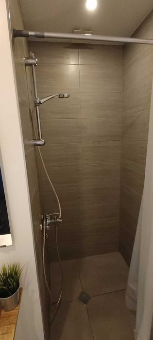 Дава се под наем Двустаен апартамент в София, Център - 60 кв.м за 687.99 € - Снимка #3