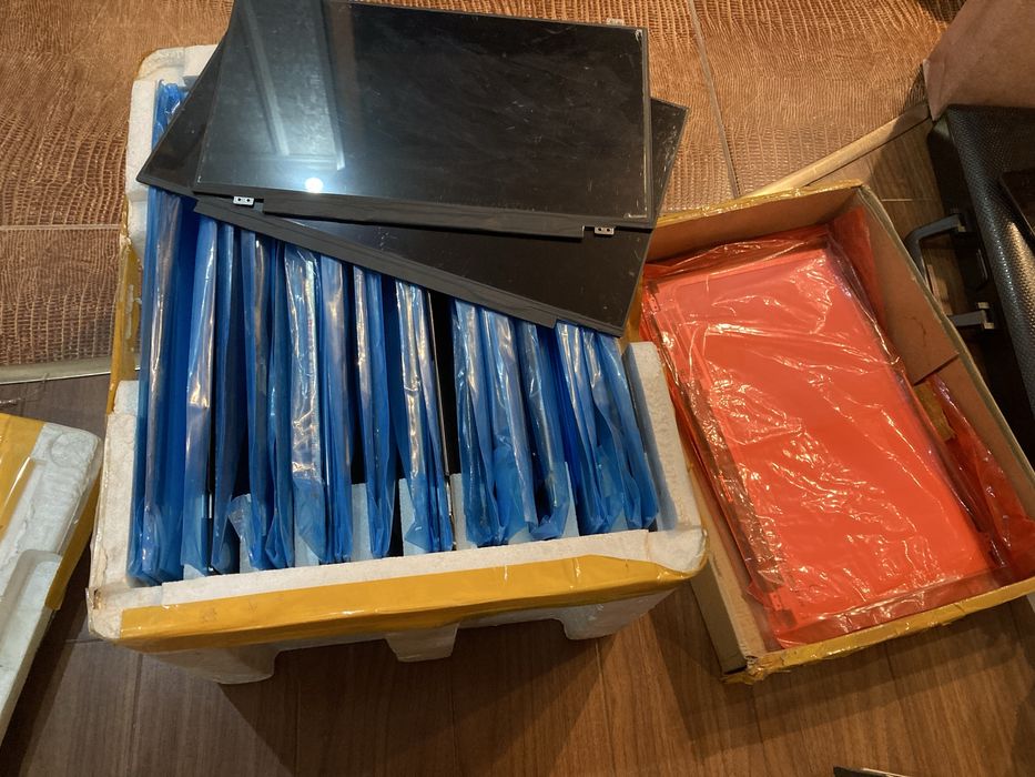 Новые матрицы для ноутбуков