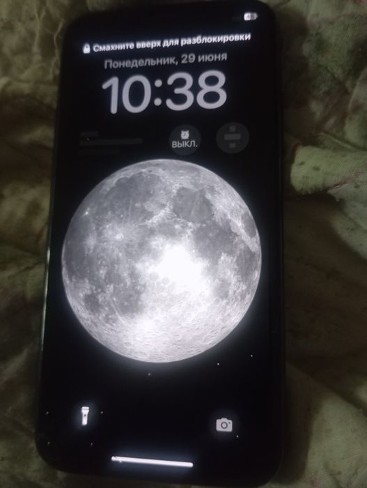 Продам iPhone 11