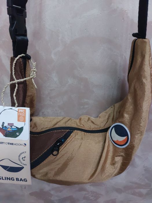 Сумка-слинг полет на луну