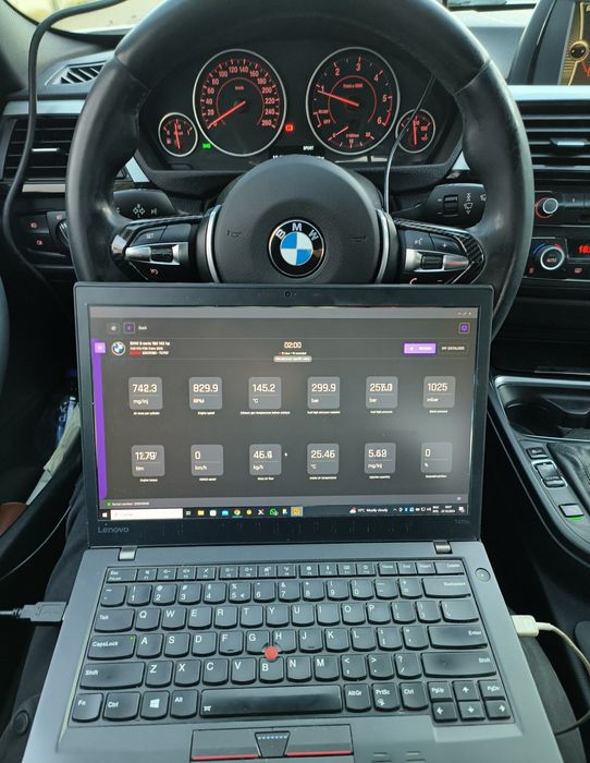 Diagnoză auto / Servicii software / Programare chei auto / Remapare auto