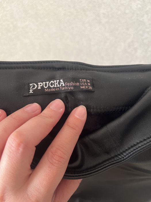 Продам кожаную юбку р 42