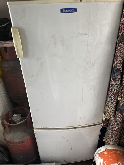 Продаю холодильники