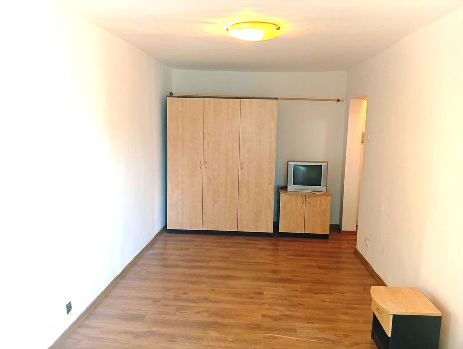 Apartament 1 camera în Confecții