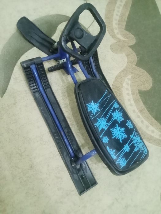 Продам детский снегокат.