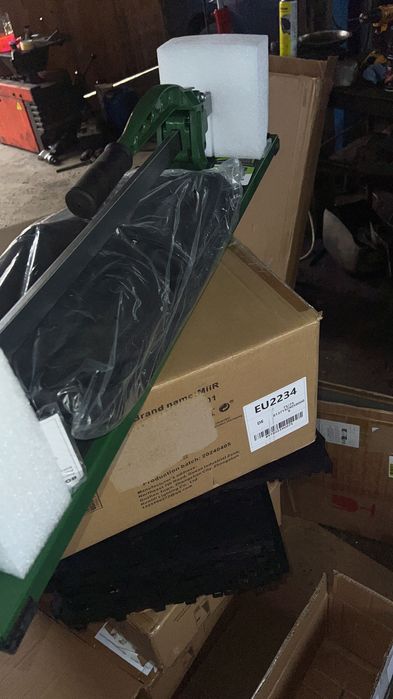 Mașină de tăiat plăci ceramice gresie faianță