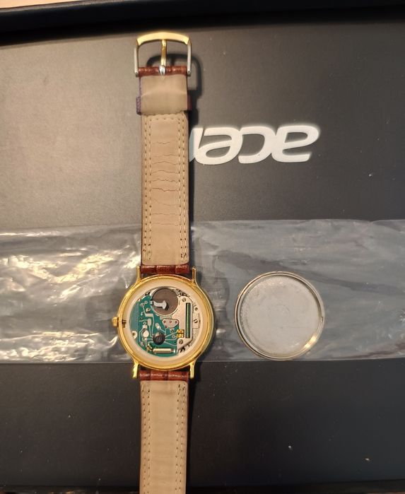 Ceas de mână Olma,  placat  aur, elvețian.