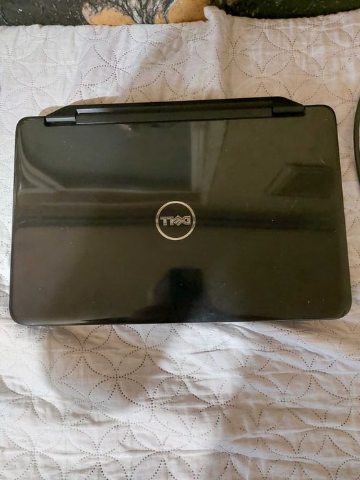 Лаптоп DELL Inspiron N5040