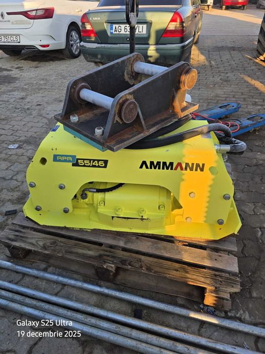 Vand placa compactoare Ammann pentru Buldoexcavator