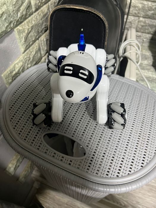 Робот собака игрушка