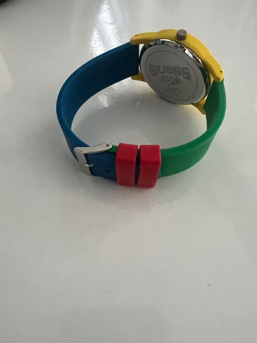 Часовник “Guess”