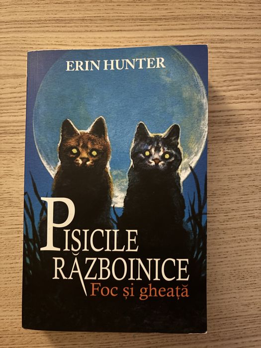 Pisicile războinice, vol. 2 – Foc și gheață, Erin Hunter