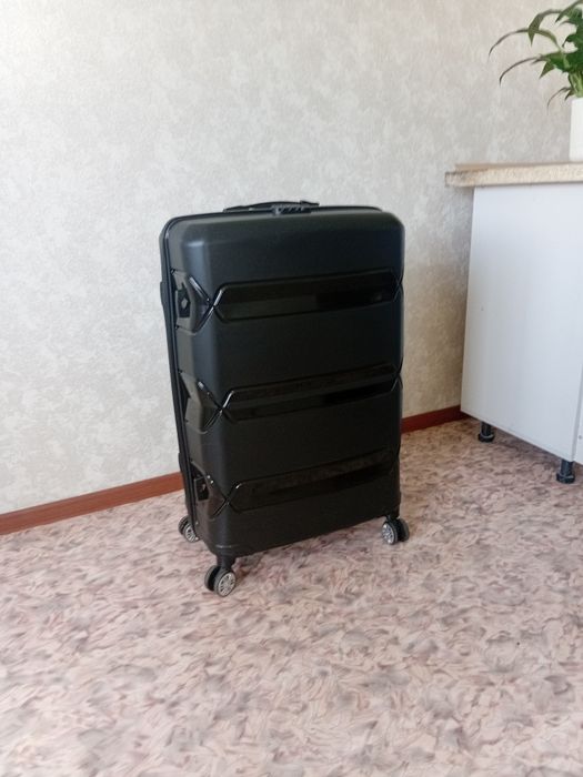 Чемодан размер L