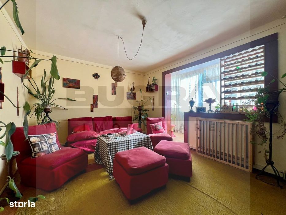 Apartament de 4 camere, 79mp, etaj intermediar, zona "La Terenuri"