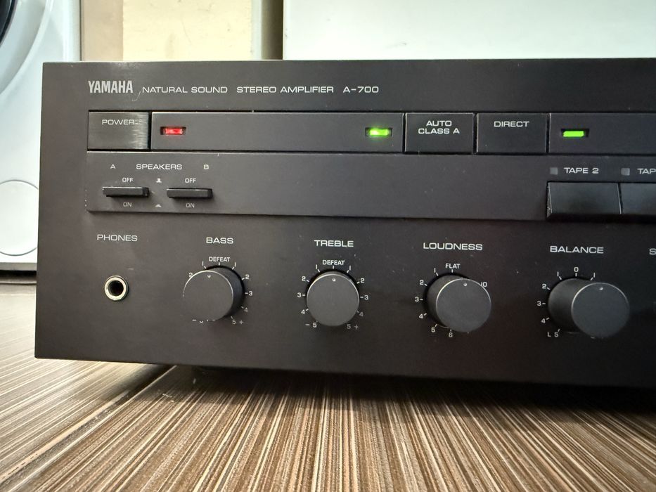 Yamaha A-700 Качествен стерео усилвател