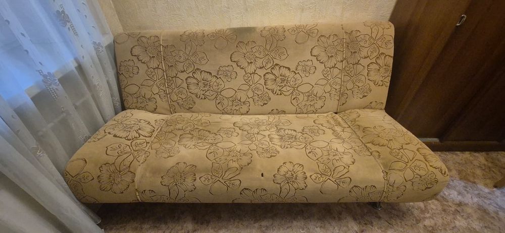 Отдам даром диван б/у, самовывоз