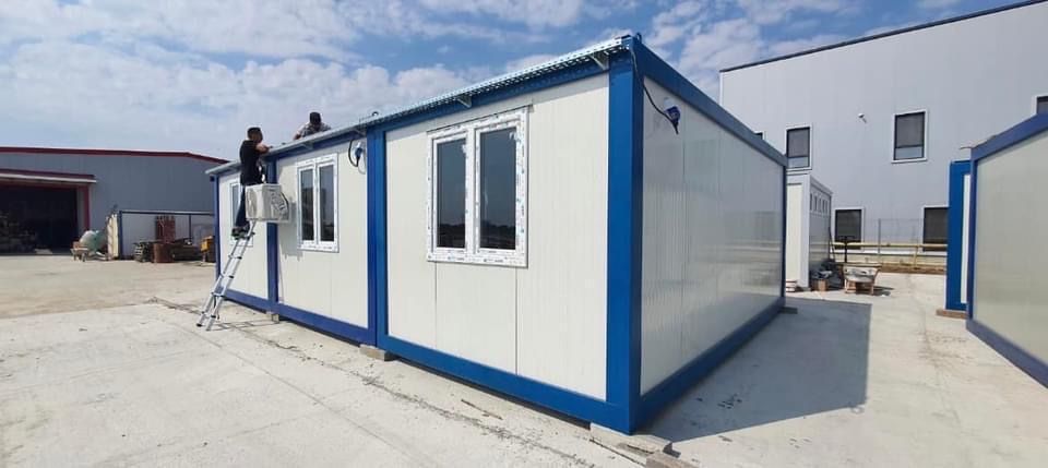 Container monobloc 6x2,4 2600€