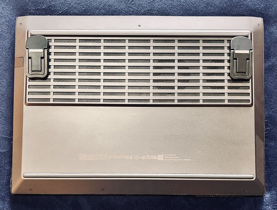HP VICTUS Ideal holatda 10/10 Universal Notebook