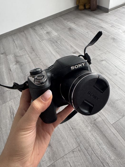 Aparat foto DSC H300