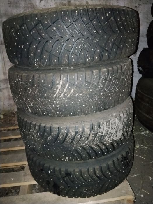 Продам зимние резину Мишлен