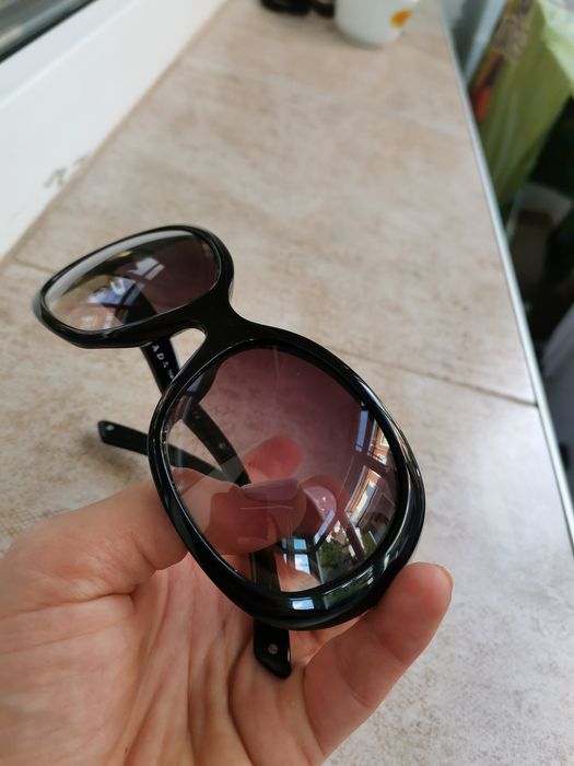 Оригинални слънчеви очила Prada