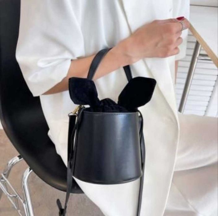 Сумочка из натуральной кожи