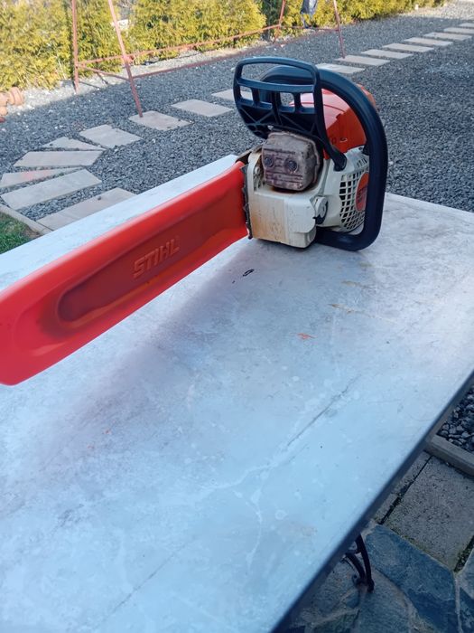 Vând drujba Stihl MS 271C