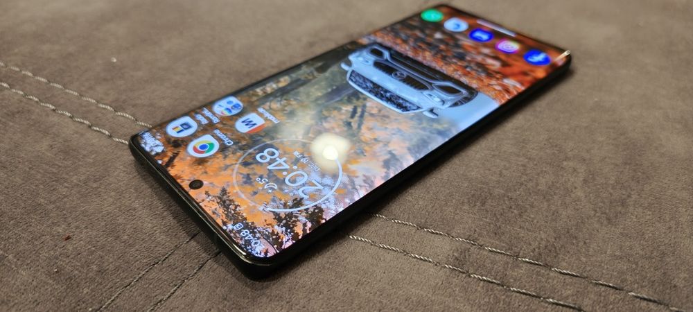 Motorola 50 Edge 12GB RAM 128 GB + Ceas Moto Fit