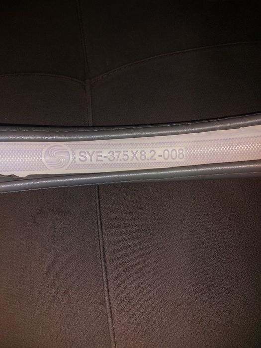 Продам оплётку на руль со стразами