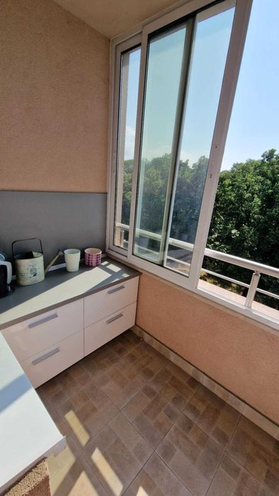 154м2, Ид.център, нов, три спални, ТЕЦ, асансьор