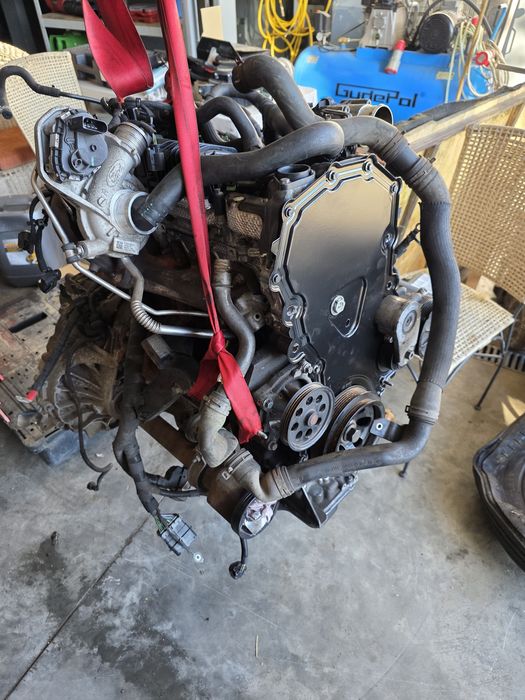 Motor ford custom 2.0 cutie viteze  2017