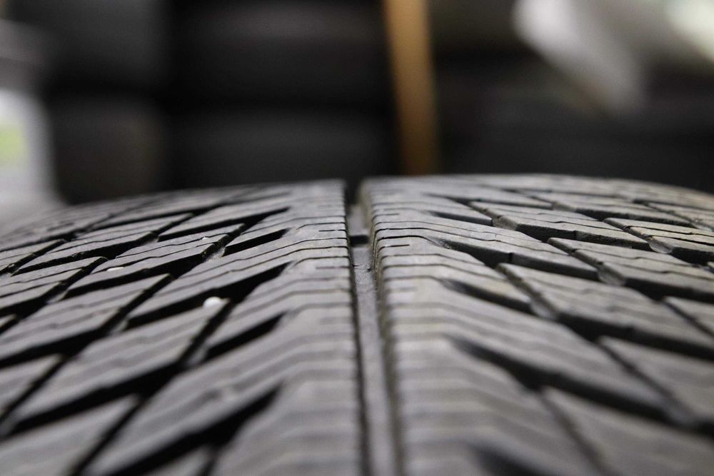 Jante originale Mercedes GLA GLB 17 inch 215 65 17 iarna Michelin